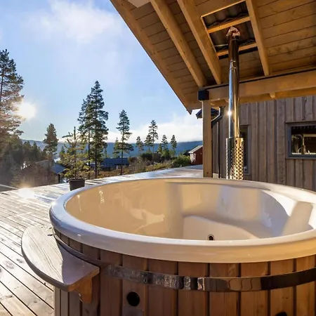 Dom wakacyjny Gronnsted - 8p - With Bathtub & Hot Tub
